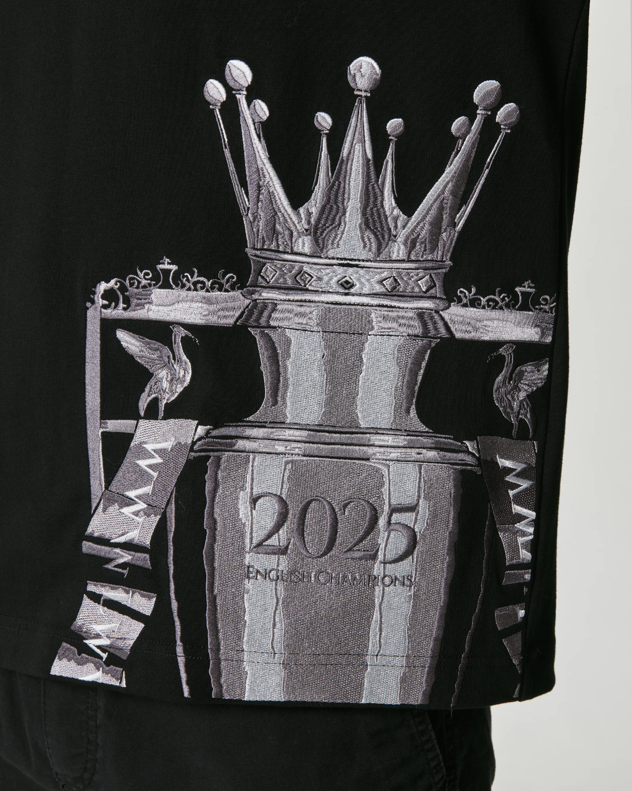 The Reds 2025 Champions T-Shirt - Image 4